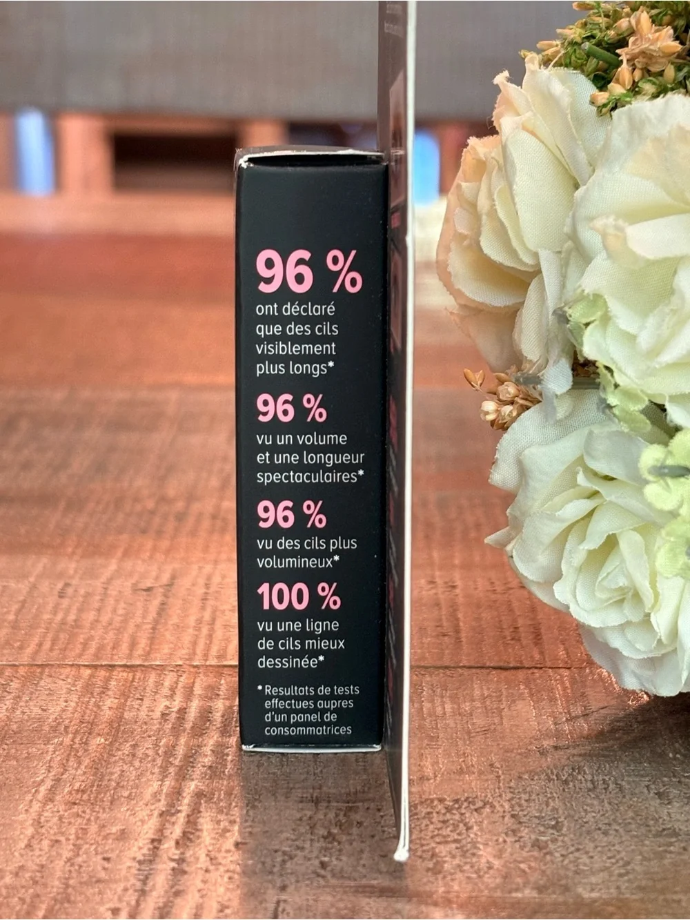 New IT COSMETICS Superhero ELASTIC STRETCH Volumizing MASCARA in SUPER BLACK!